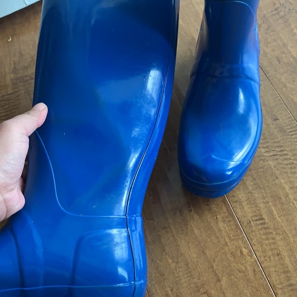 Hunter tall Rain boot-SOLD - Picture 4 of 8